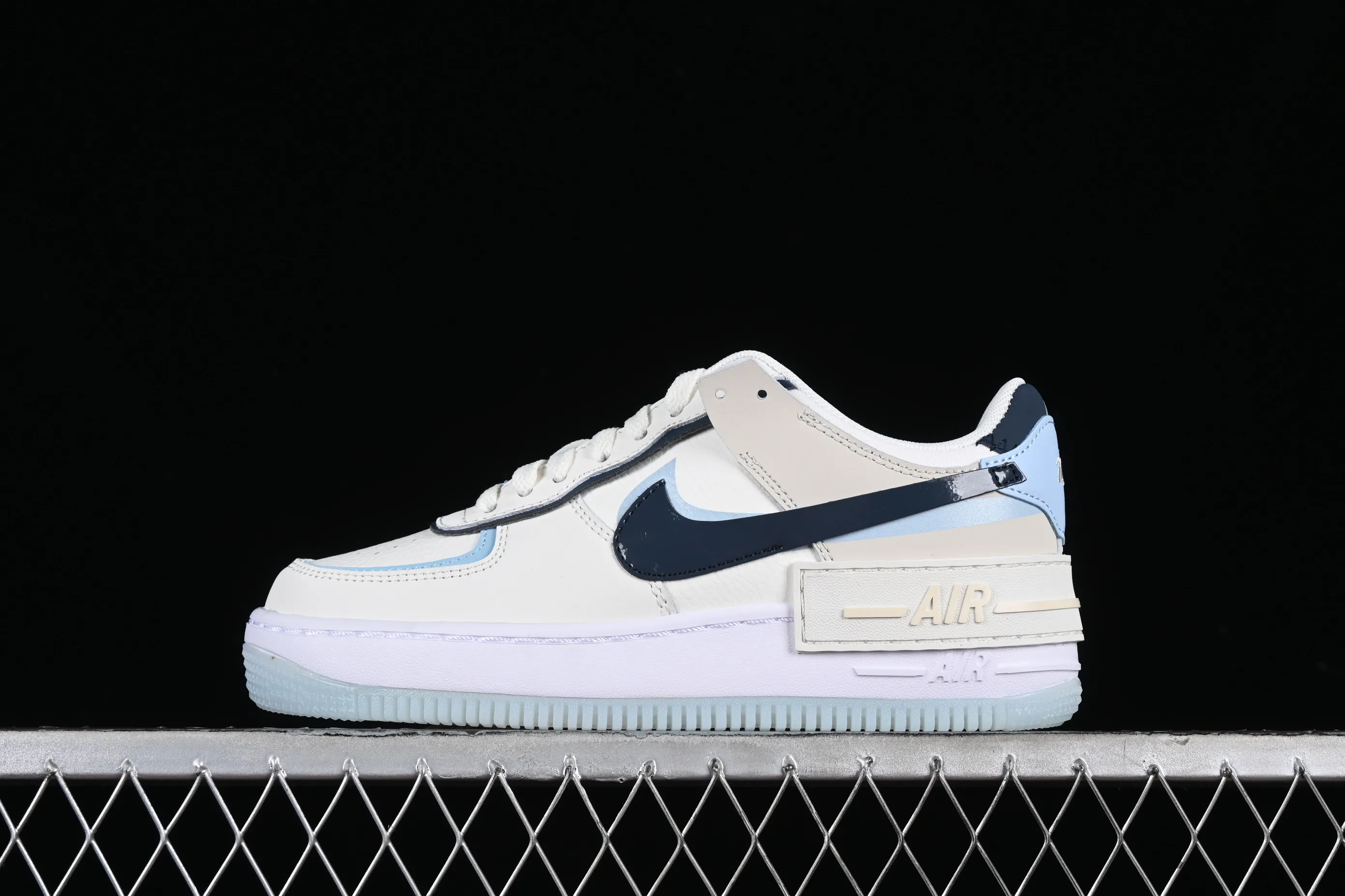 All Categories Nk Air Force 1 Air Force Series Nk Air Force 1 Shadow Air Force Lightweight Increase Nk Air Force 1 Shadow Air Force One Lightweight Increase Low-top Versatile Sneakers DZ1847-107